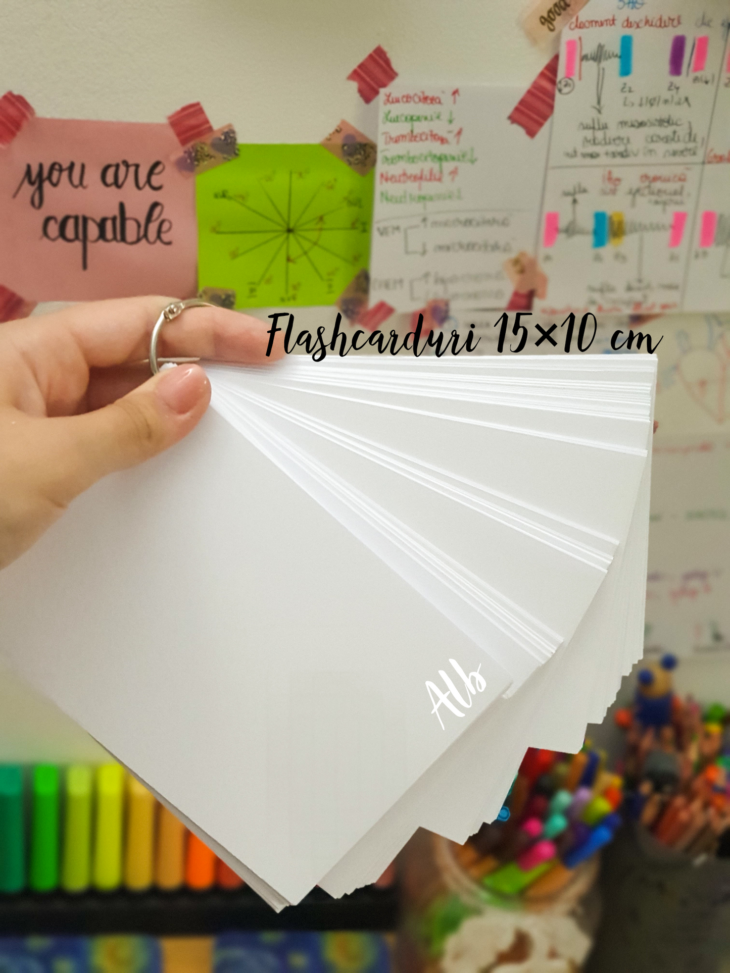 Set monocromatic de flashcarduri necompletate